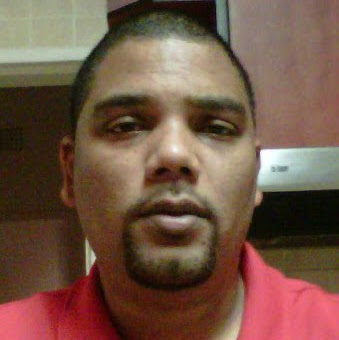 Roger Simons Photo 16