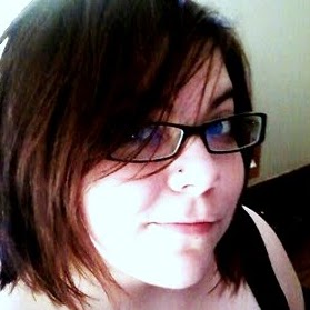 Holly Kennedy Photo 37