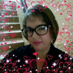 Veronica Anzalone Photo 1