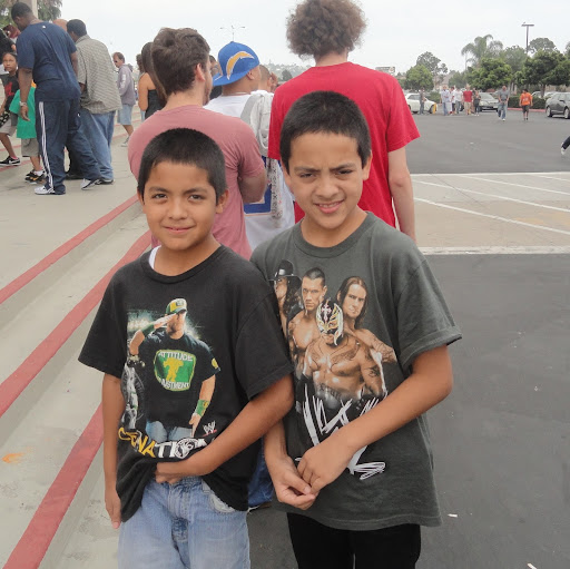 Paul Guillen Photo 30