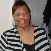Vivian Curtis Photo 24
