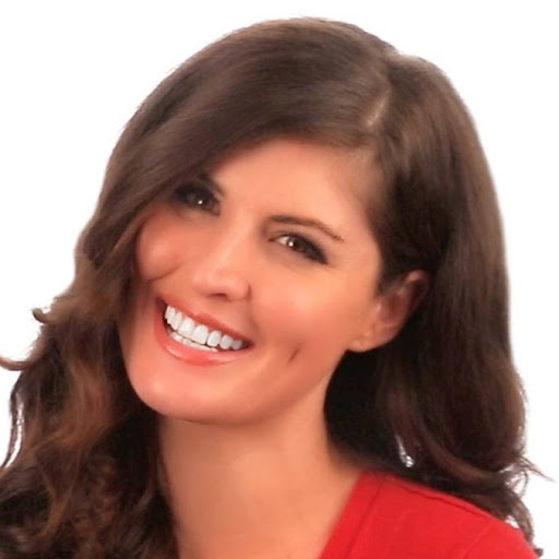Alicia Webb Photo 10