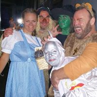 Elaine Simpson Photo 38