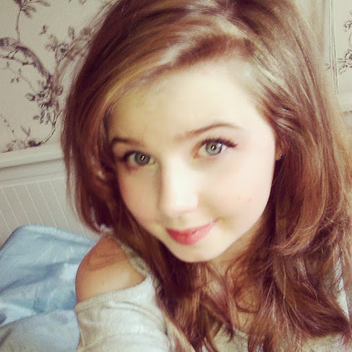Shannon Thornton Photo 28