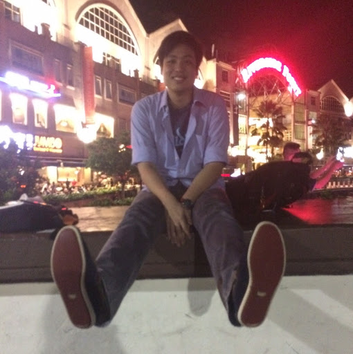 Timothy Low Photo 7