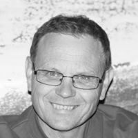 Philip Jensen Photo 42