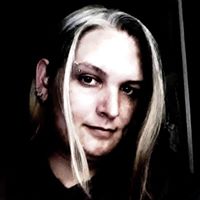 Janelle Parker Photo 16