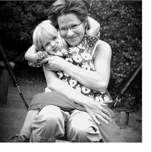 Jane Hansen Photo 45
