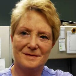 Janet Evans Photo 44