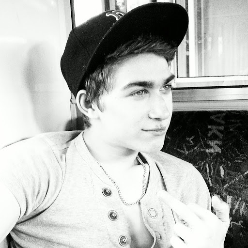 Max Grabowski Photo 5