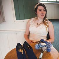 Alicia Battin Photo 5