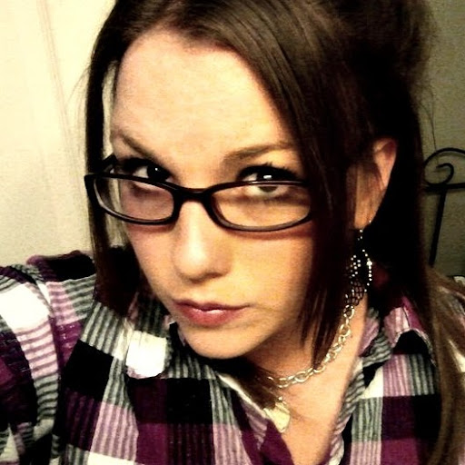 Emily Norman Photo 9