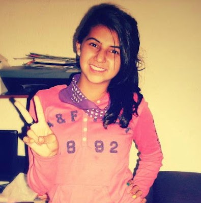 Paula Jimenez Photo 35