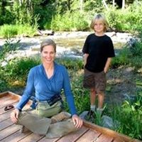 Laura Plumb Photo 11