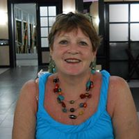 Julia Morrison Photo 24