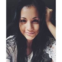 Angela Perez Photo 5