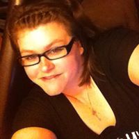 Jennifer Ollis Photo 11