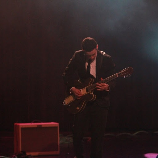 Alec Robinson Photo 9