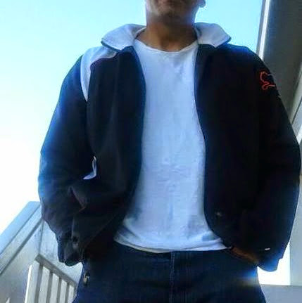 Larry Gonzalez Photo 39