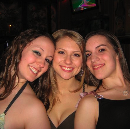 Erin Howe Photo 31