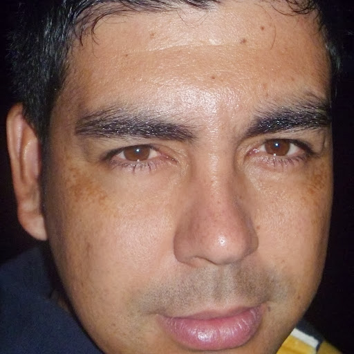 Cesar Calderon Photo 17