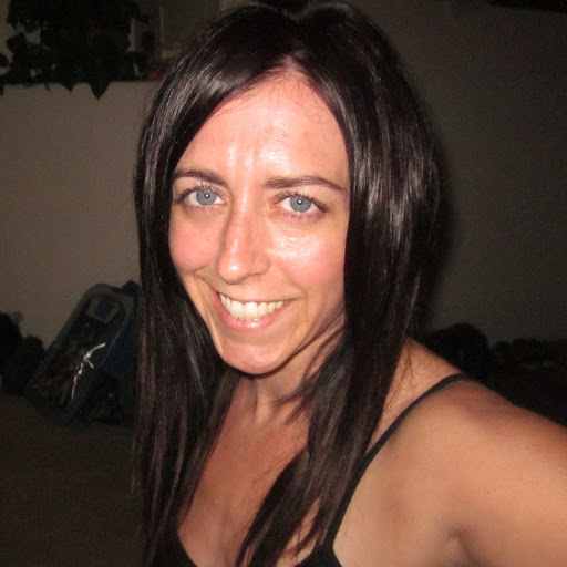 Sarah Gonzalez Photo 6