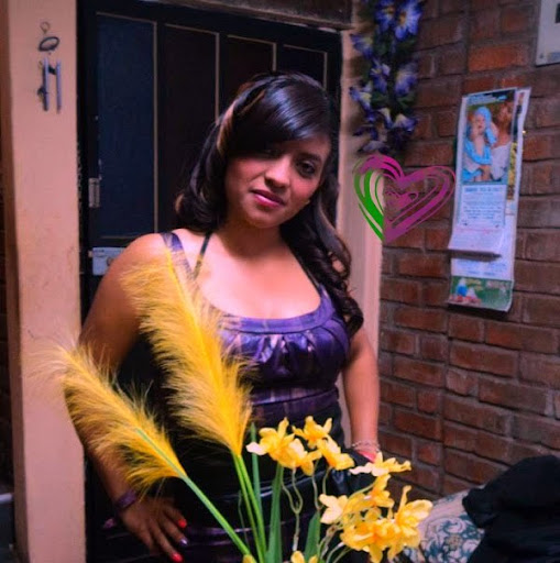 Martha Arizaga Photo 4