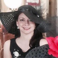 Melissa Quintanilla Photo 35