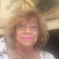Sandra Blum Photo 28