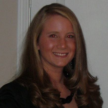 Danielle Strong Photo 35