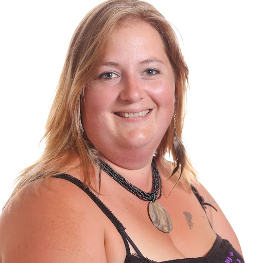 Julie Tremblay Photo 23