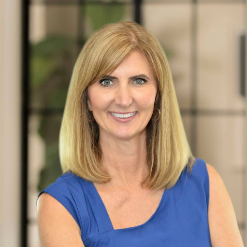 Connie Carlson Photo 27