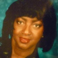 Geraldine Ashley Photo 16
