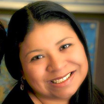Cynthia Bell Photo 30
