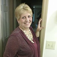 Michelle Sloan Photo 18