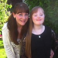 Denise Knight Photo 39