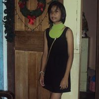 Kim Pineda Photo 5