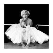 Julie Gruber Photo 20