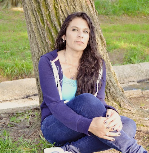 Donna Acosta Photo 12