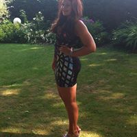 Mollie Simpson Photo 36