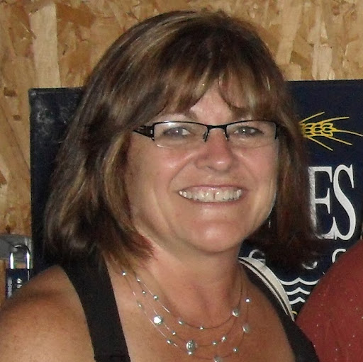 Cindy Jones Photo 15