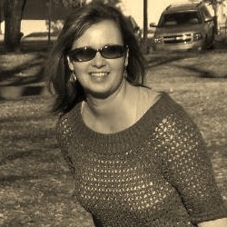 Debbie Hendricks Photo 12