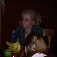 Susan Bishop Photo 22