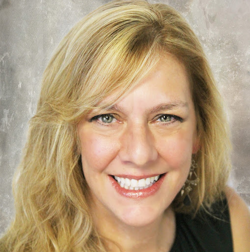 Donna Lowery Photo 14