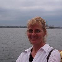 Sally Hendricks Photo 12