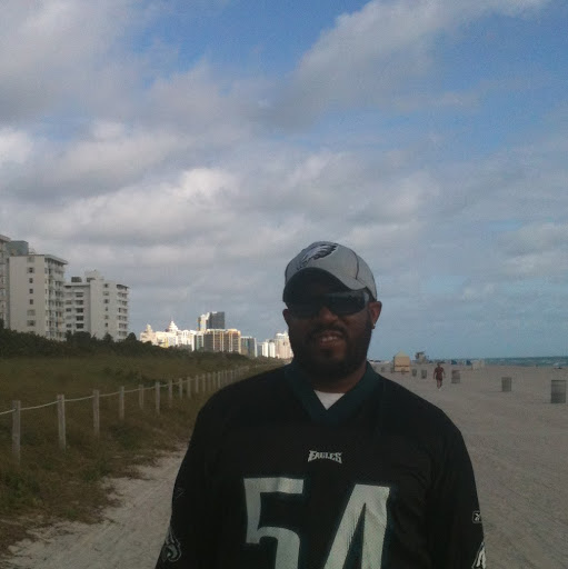 Shawn Garrett Photo 9