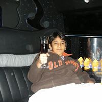 Manav Gandhi Photo 8