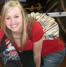 Miranda Brown Photo 25