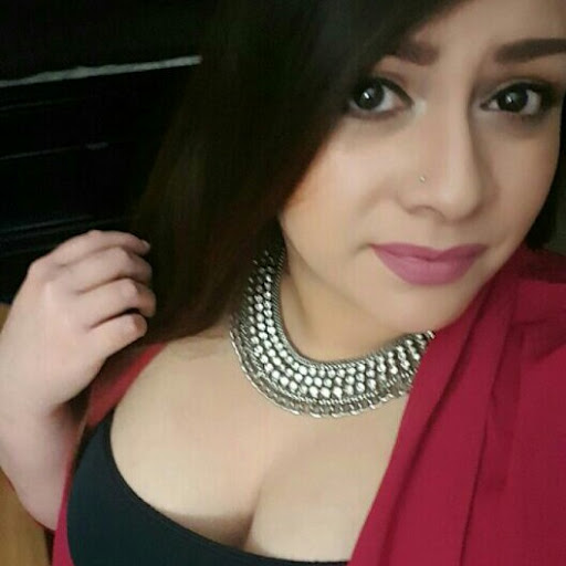 Anna Rodriguez Photo 29