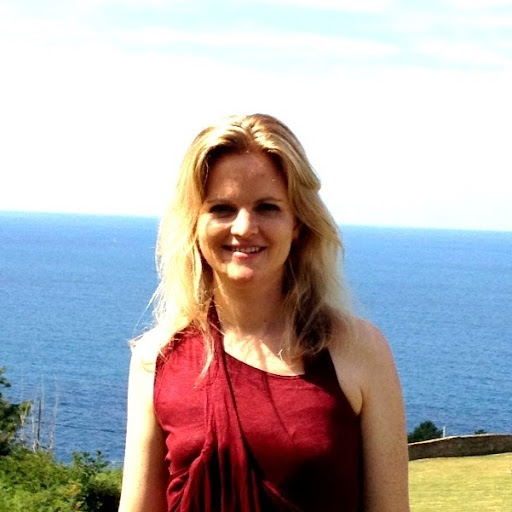 Tammy Lloyd Photo 6